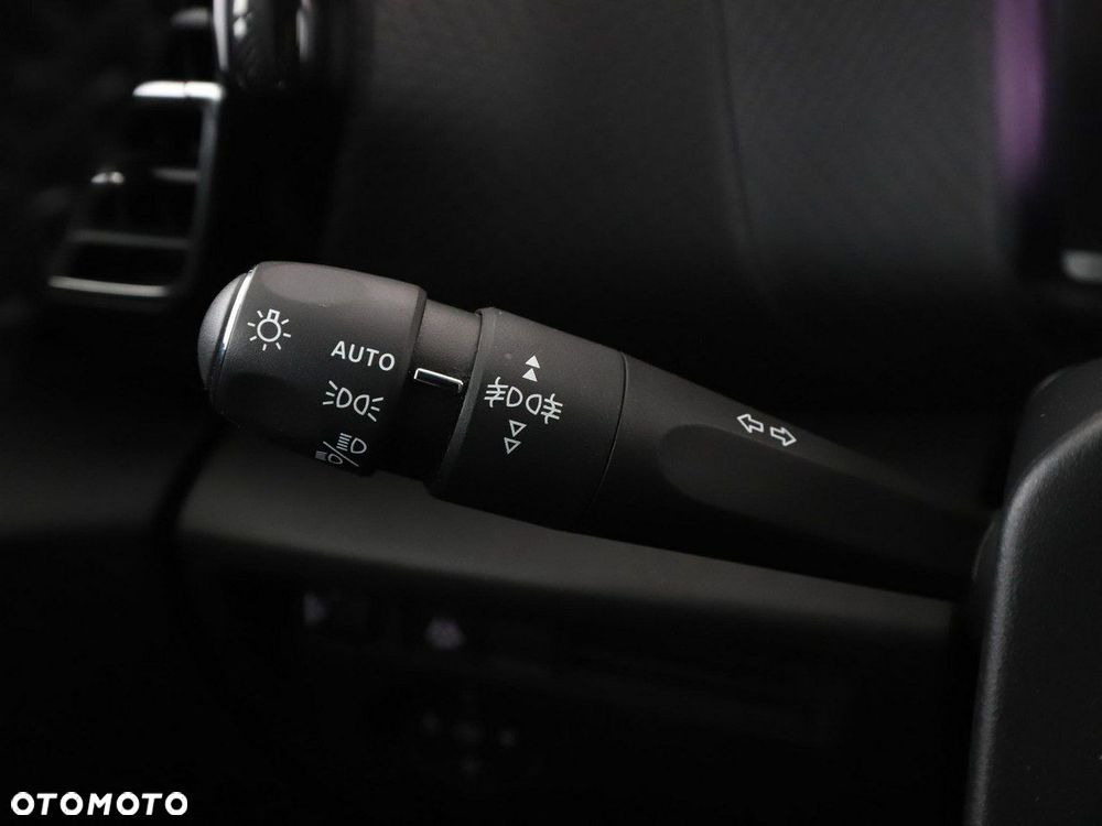 Citroën C4 1.2 PureTech Shine S&S EAT6 - 37