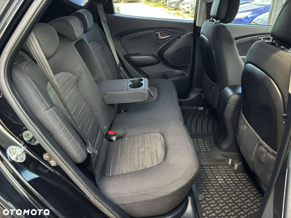Hyundai ix35 2.0 CRDi Premium 4WD - 24