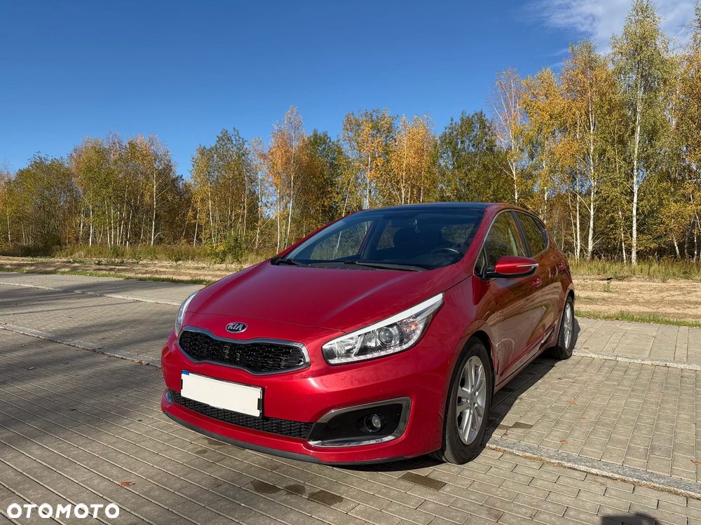 Kia Ceed 1.6 GDI DCT Platinum Edition - 34