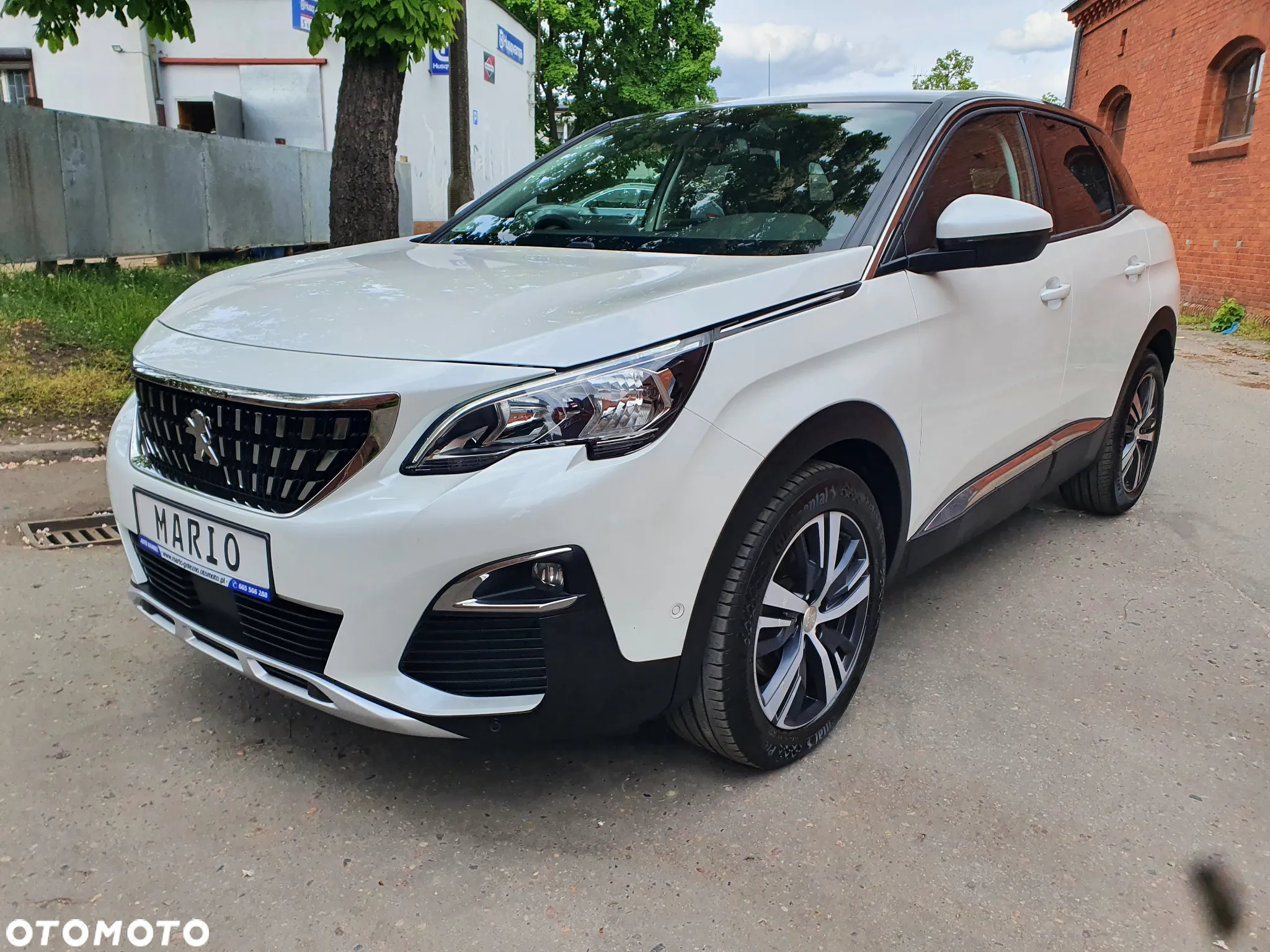 Peugeot 3008 1.2 PureTech Allure S&S EAT8 - 7
