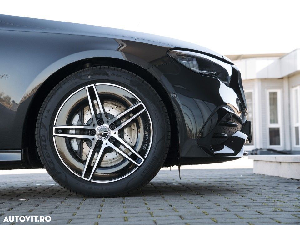 Mercedes-Benz E - 6