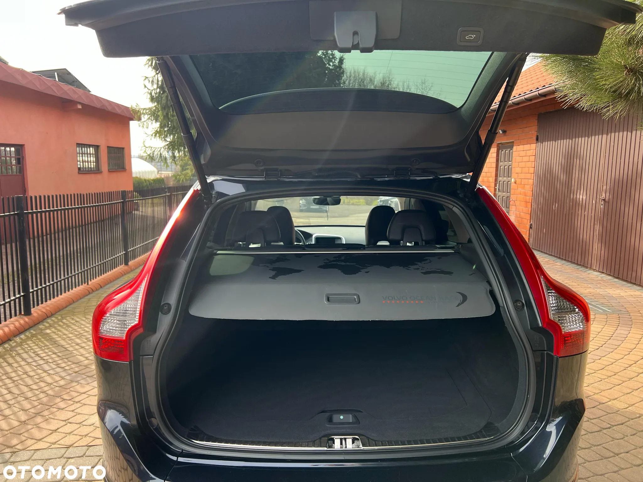 Volvo XC 60 D3 Inscription - 18