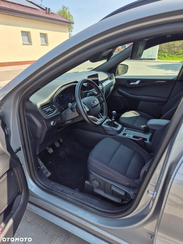 Ford Kuga 1.5 EcoBoost FWD ST-Line - 6