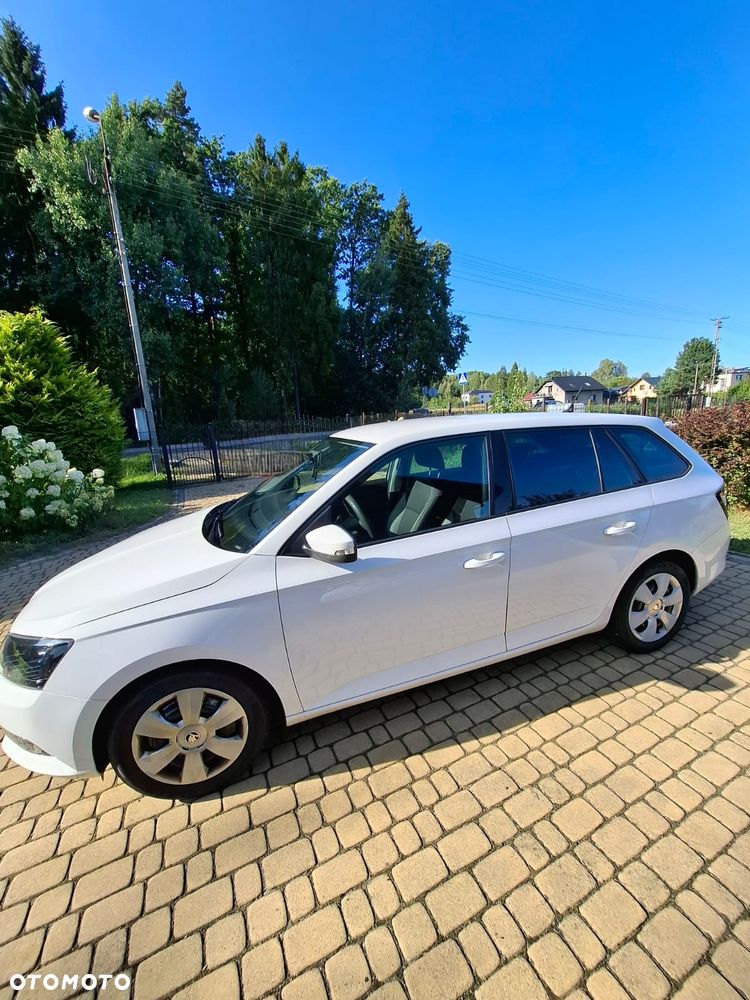 Skoda Fabia 1.0 Ambition - 1