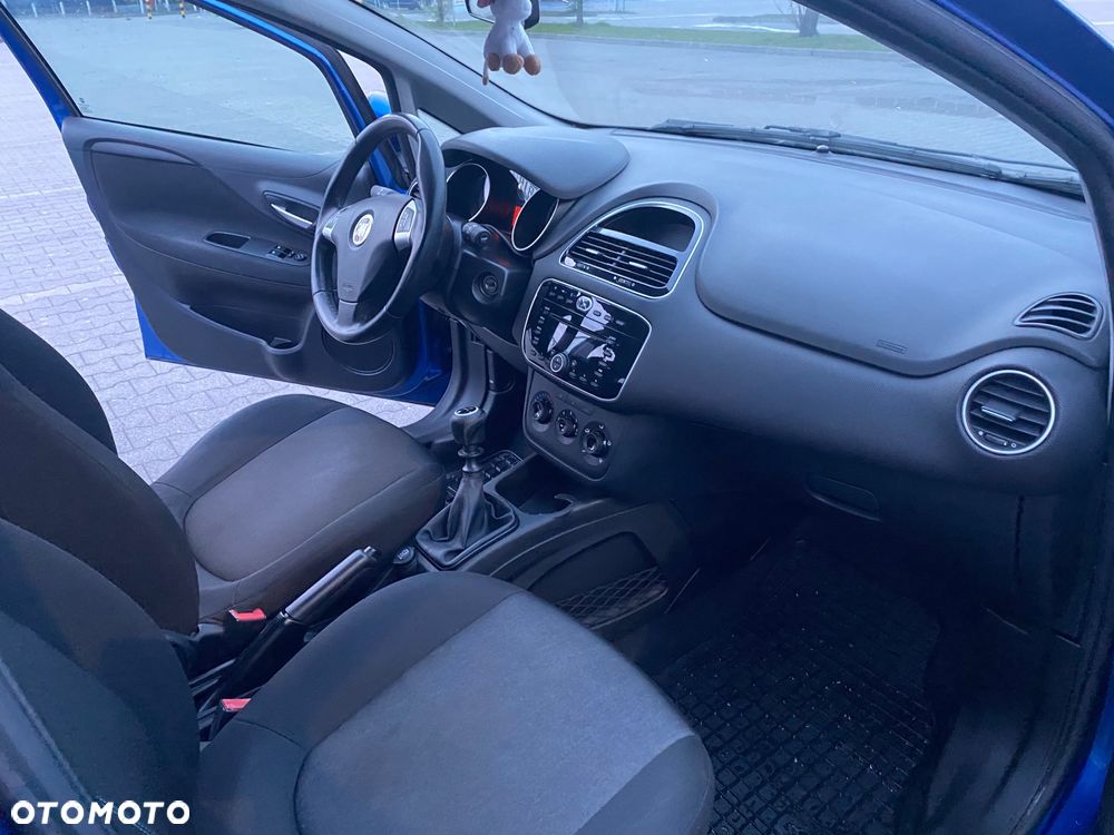 Fiat Punto - 6