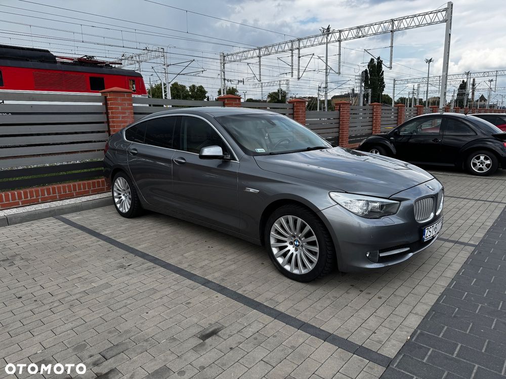 BMW Seria 5 550i - 3