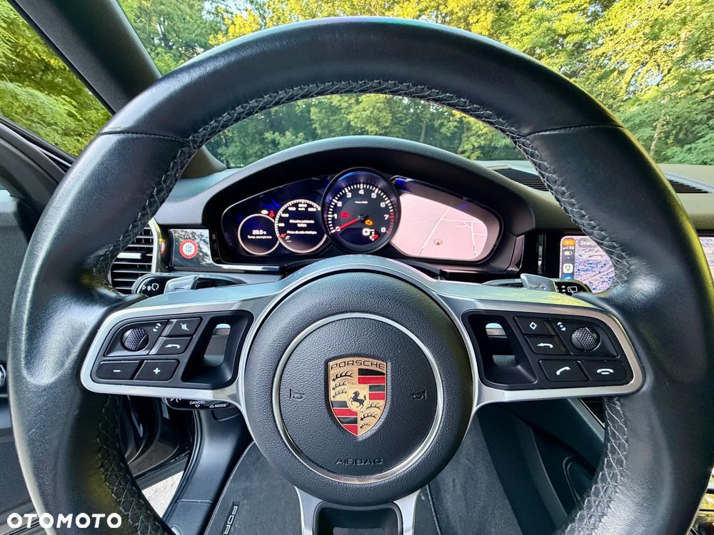 Porsche Cayenne - 13