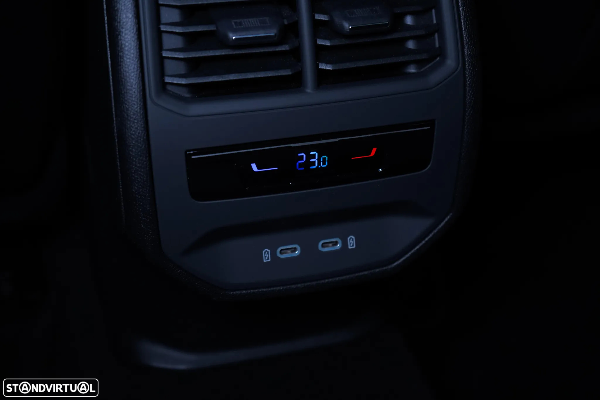 Cupra Formentor 1.4 e-Hybrid DSG VZ - 26