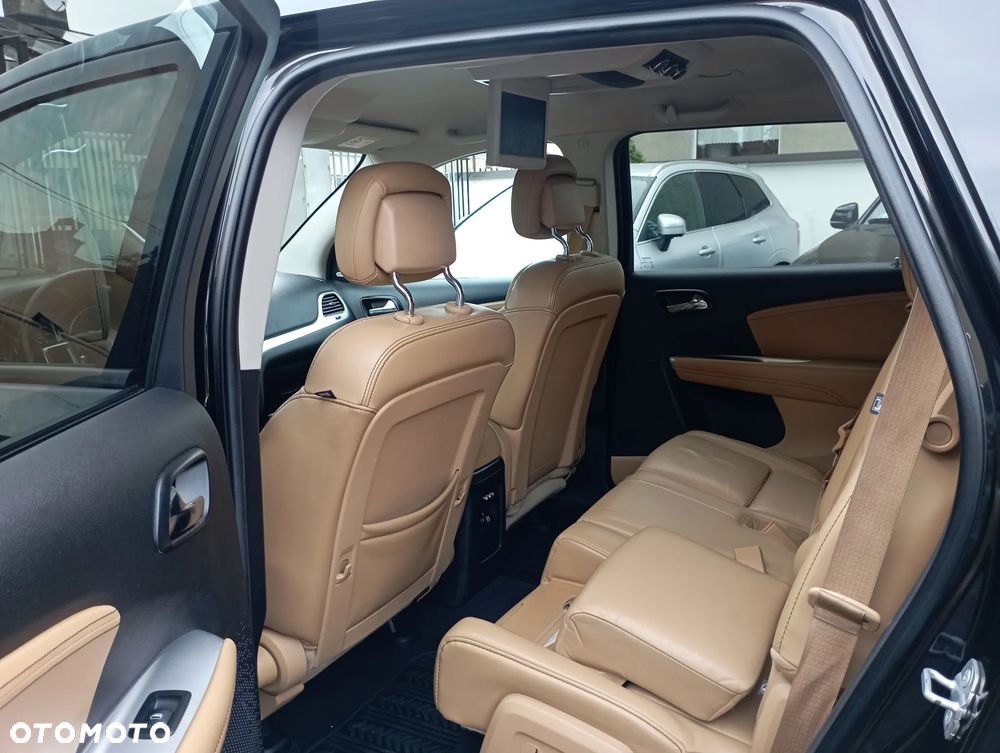 Fiat Freemont 3.6 V6 Lounge - 12