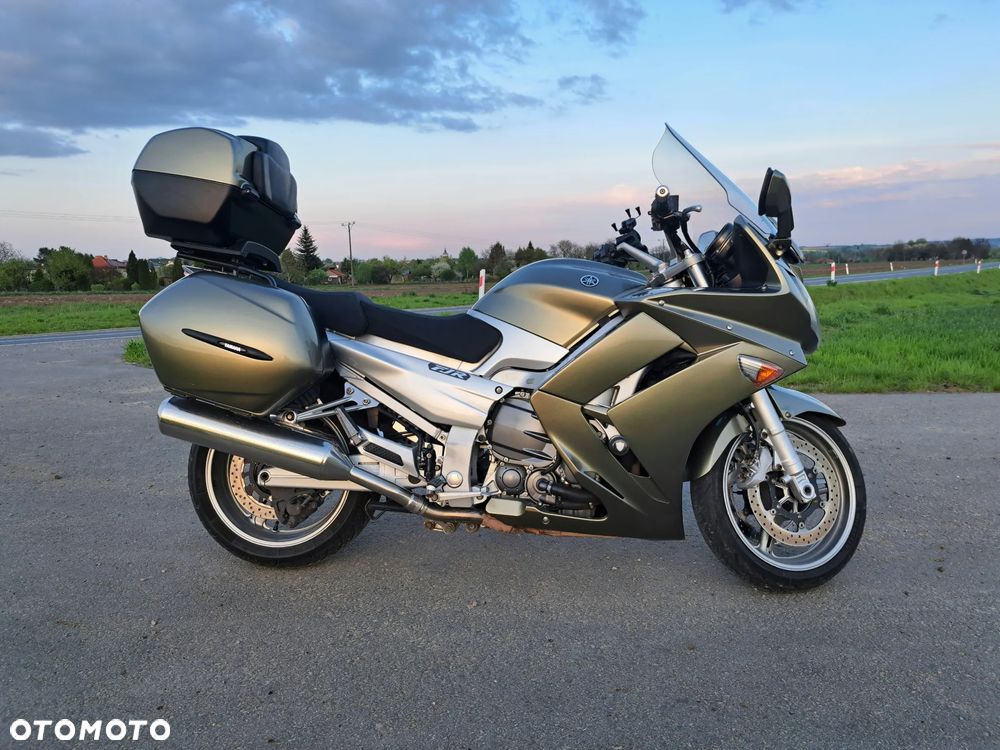 Yamaha FJR - 1