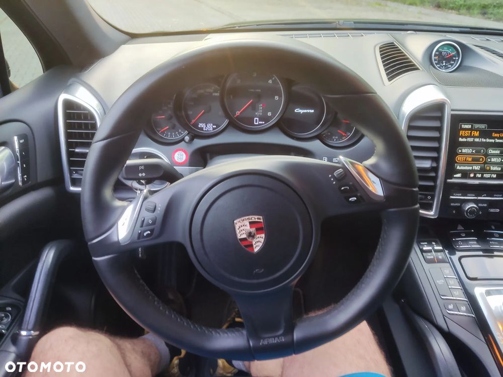 Porsche Cayenne Tiptronic S - 30