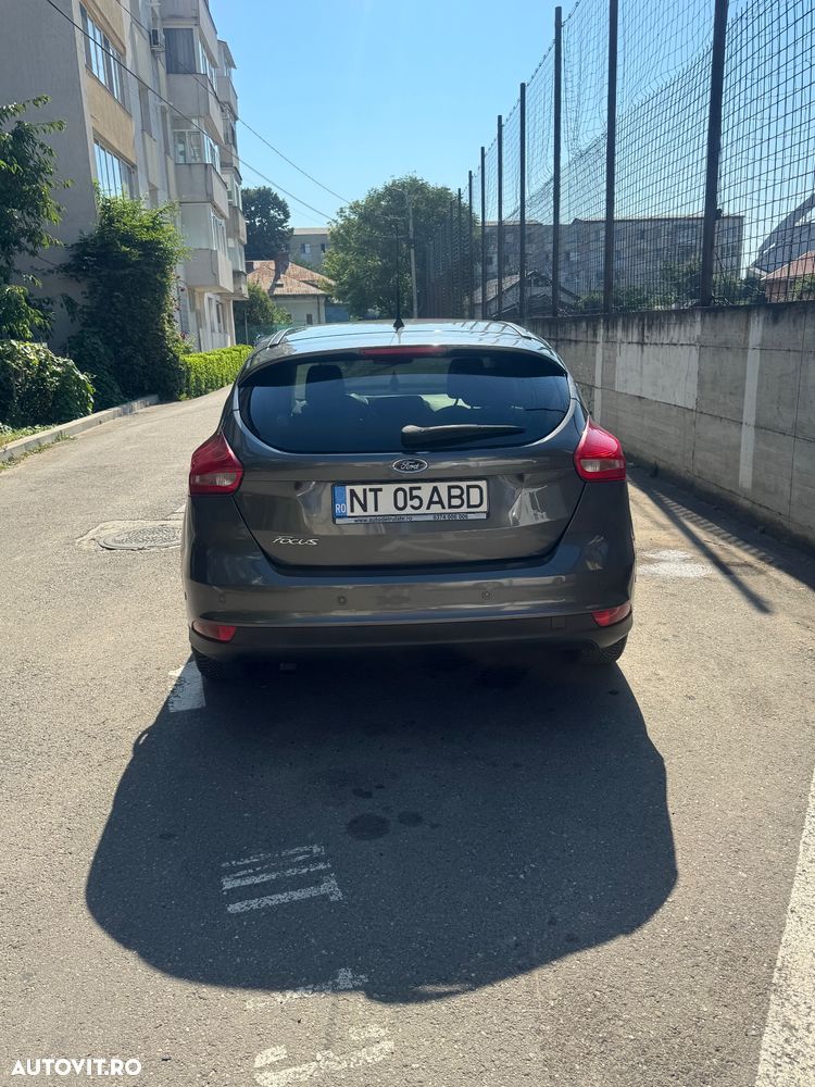 Ford Focus - 4
