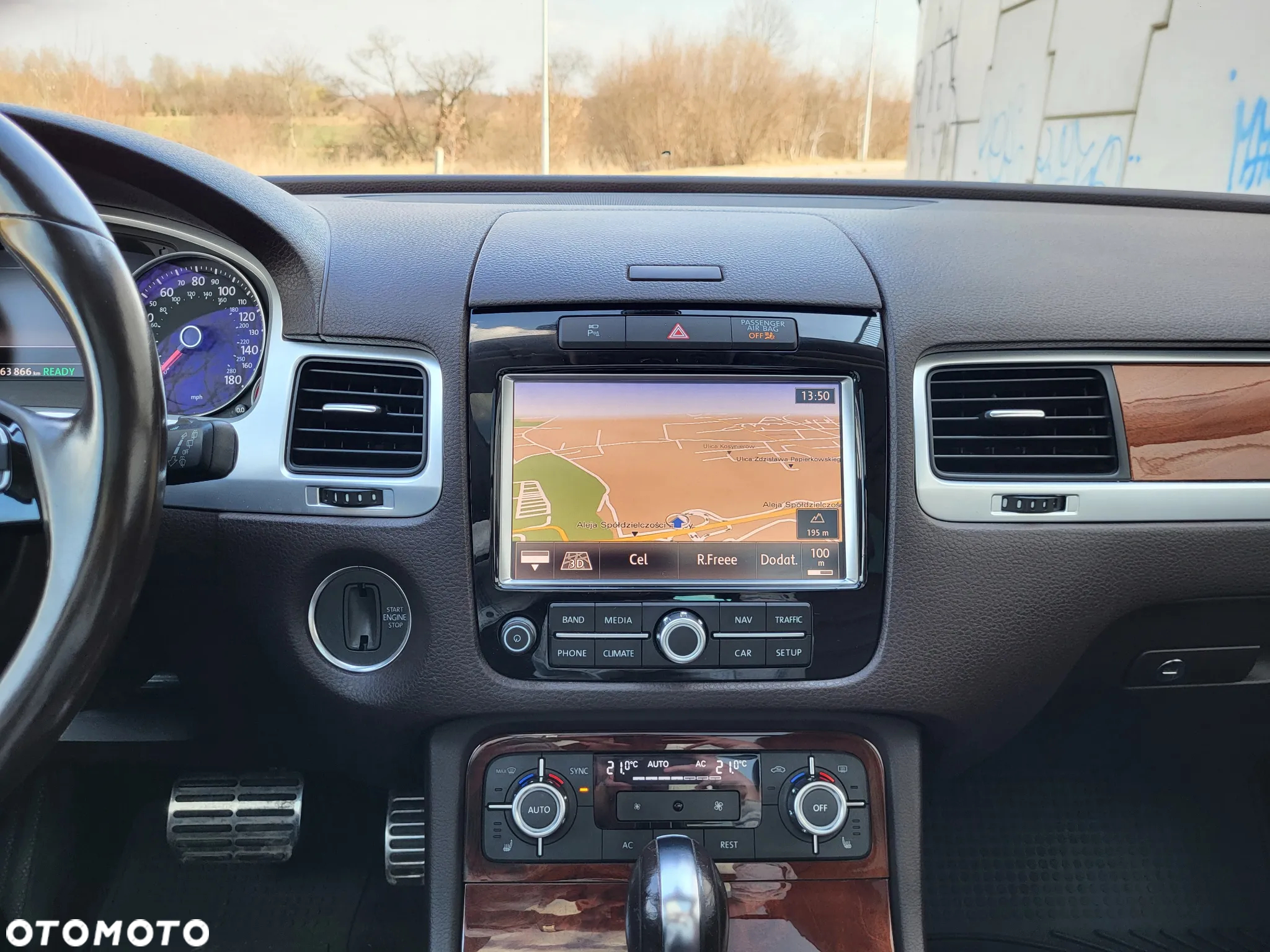 Volkswagen Touareg 3.0 Hybrid 4Motion Automatik - 15