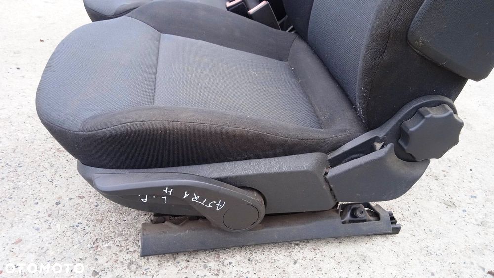 Fotel pasażera kanapa Opel Astra III H kombi - 6