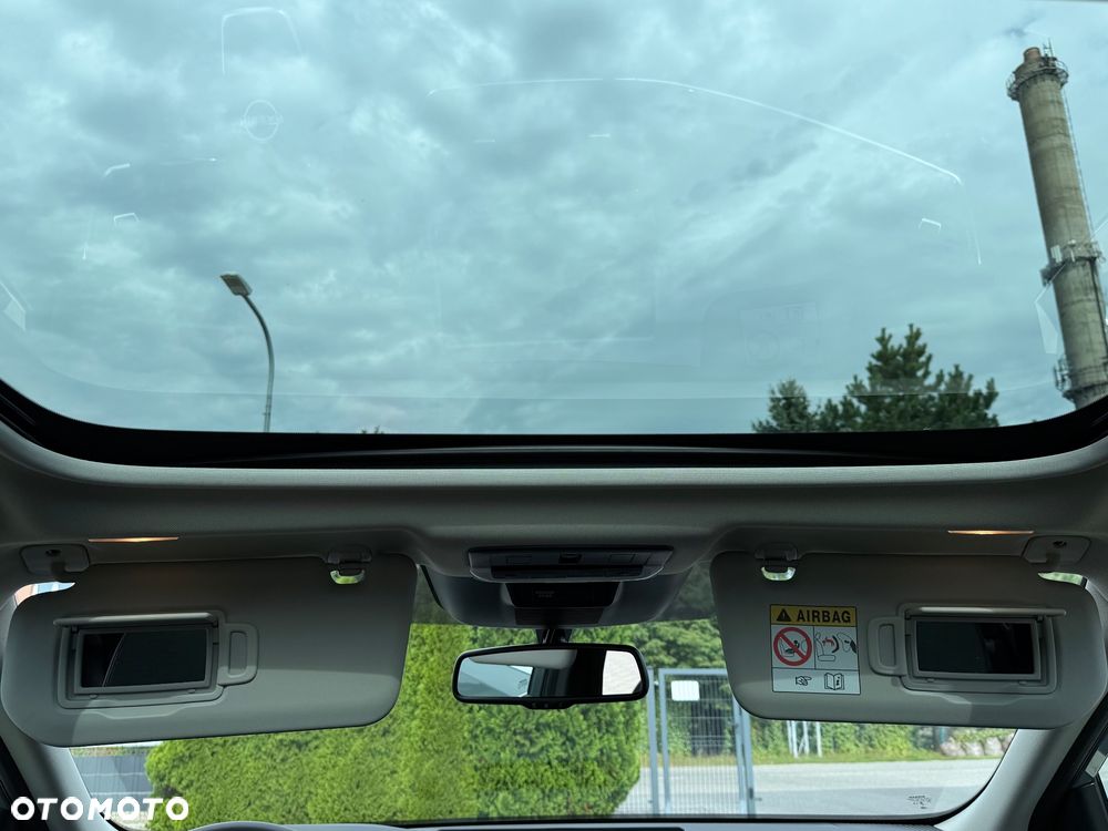 Nissan Qashqai 1.3 DIG-T DCT N-CONNECTA - 26
