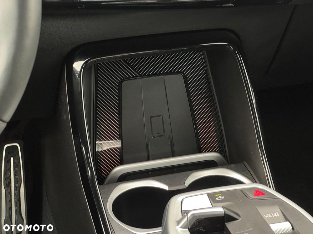 BMW X1 sDrive18i M Sport - 28