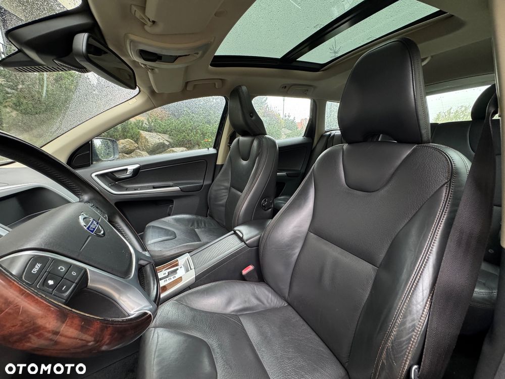 Volvo XC 60 - 7