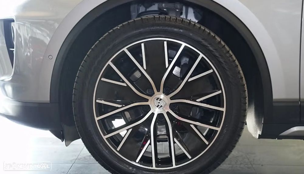 Porsche Macan Standard - 3