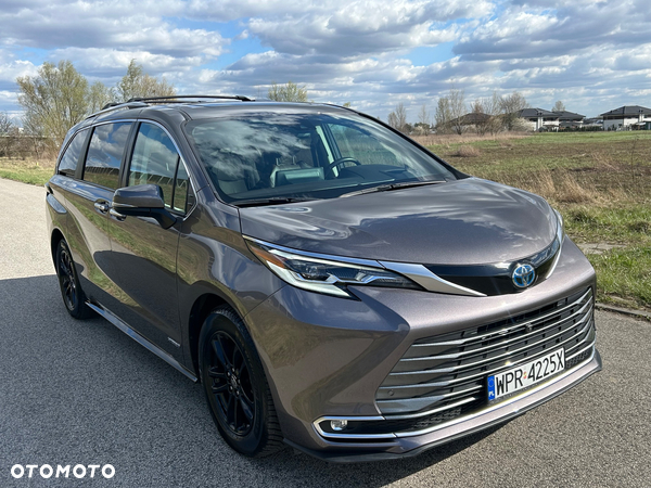 Toyota Sienna