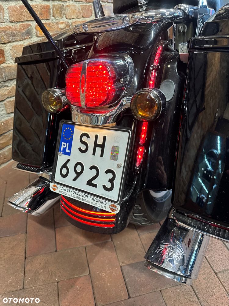 Harley-Davidson Touring Street Glide - 9