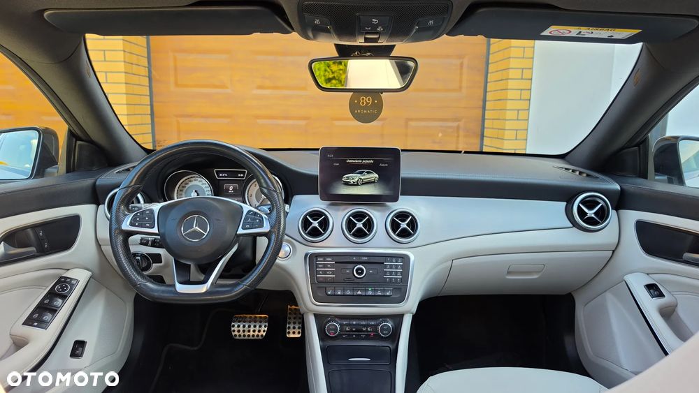 Mercedes-Benz CLA 200 d 7G-DCT AMG Line - 24