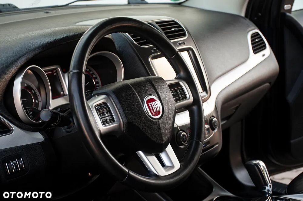 Fiat Freemont 2.0 Multijet 16V DPF Automatik Allrad Lounge - 22