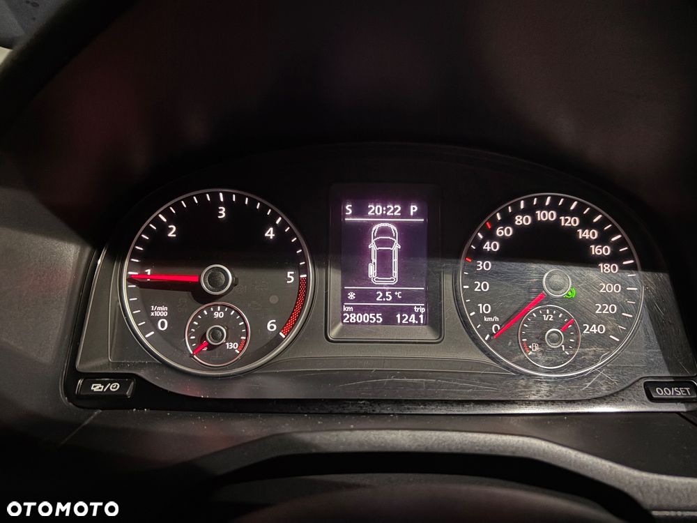 Volkswagen Caddy Maxi 2.0 TDI Highline DSG - 6