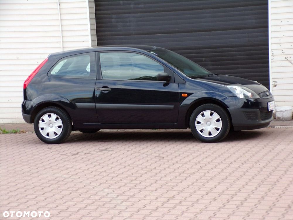 Ford Fiesta - 13
