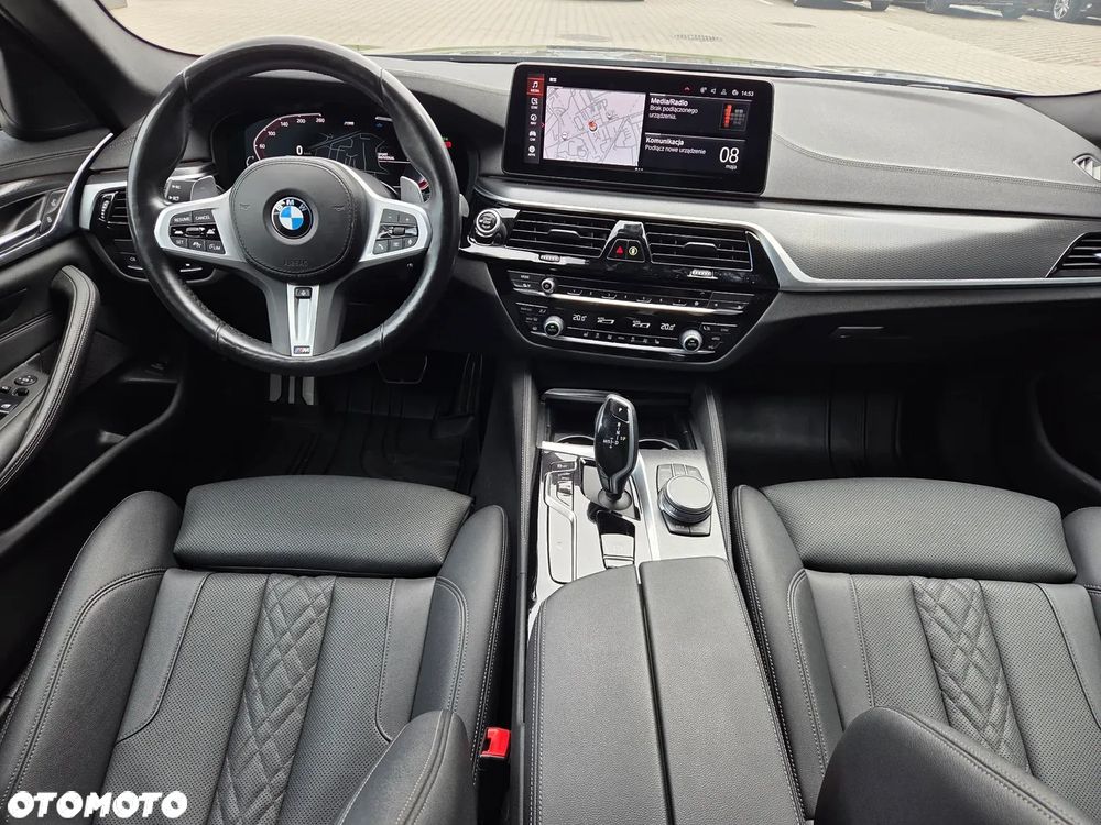 BMW Seria 5 - 13