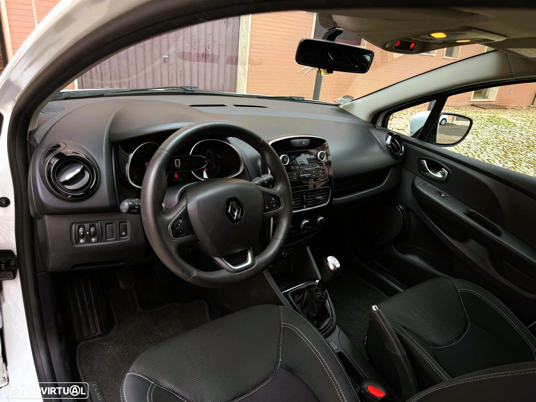 Renault Clio 1.5 dCi Zen - 7