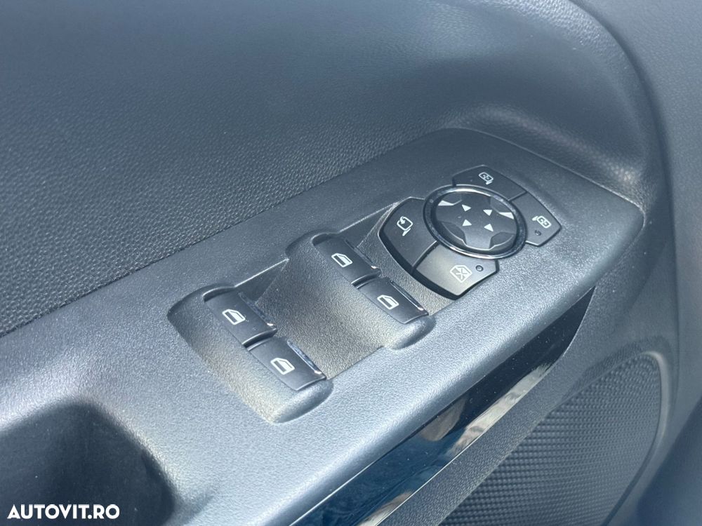Ford EcoSport - 20