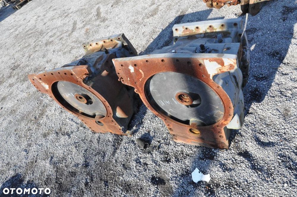 OBUDOWA KORPUS SKRZYNI WAŁU FENDT 930 936 939 M931100052030 - 2