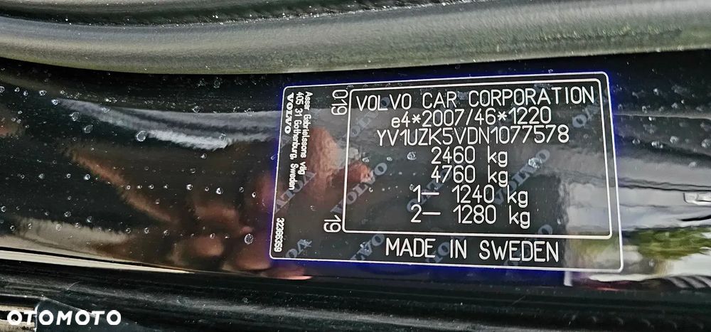 Volvo XC 60 B4 D Momentum Pro - 34