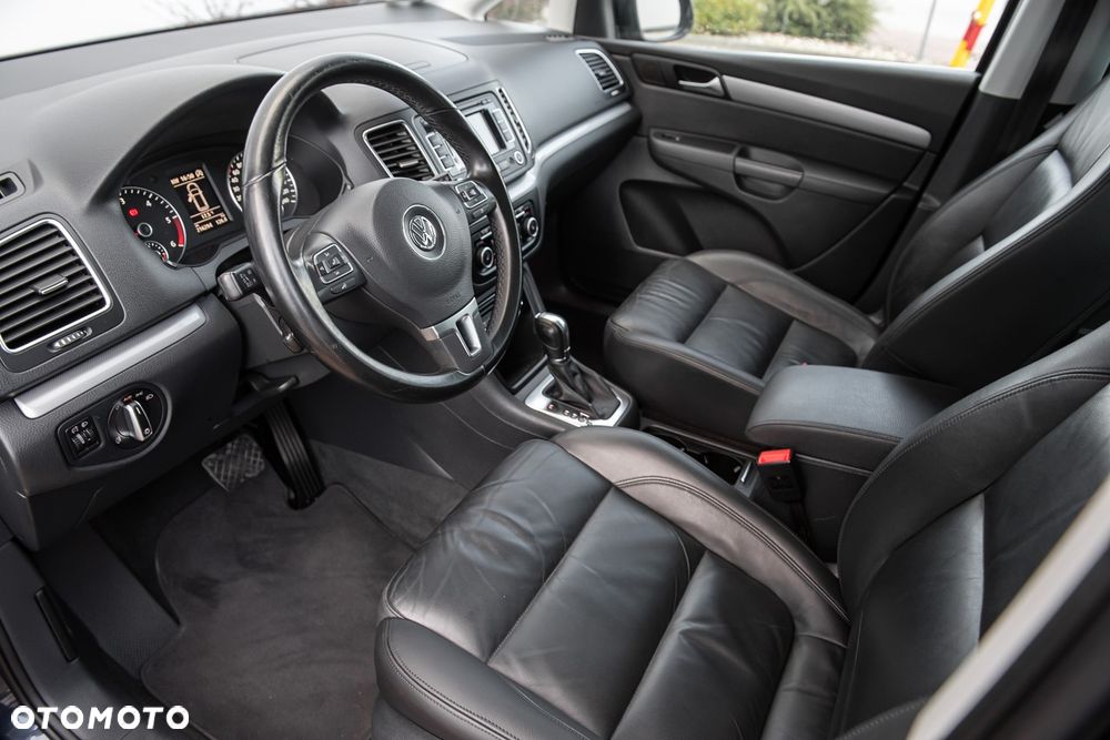 Volkswagen Sharan - 15