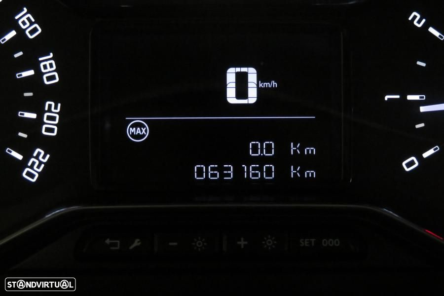 Citroën C3 1.2 PureTech Feel - 25
