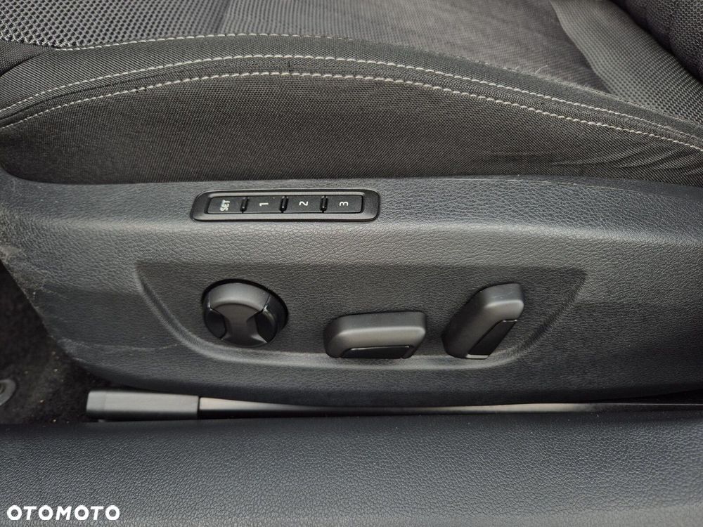Skoda Superb 2.0 TDI SCR Style DSG - 12