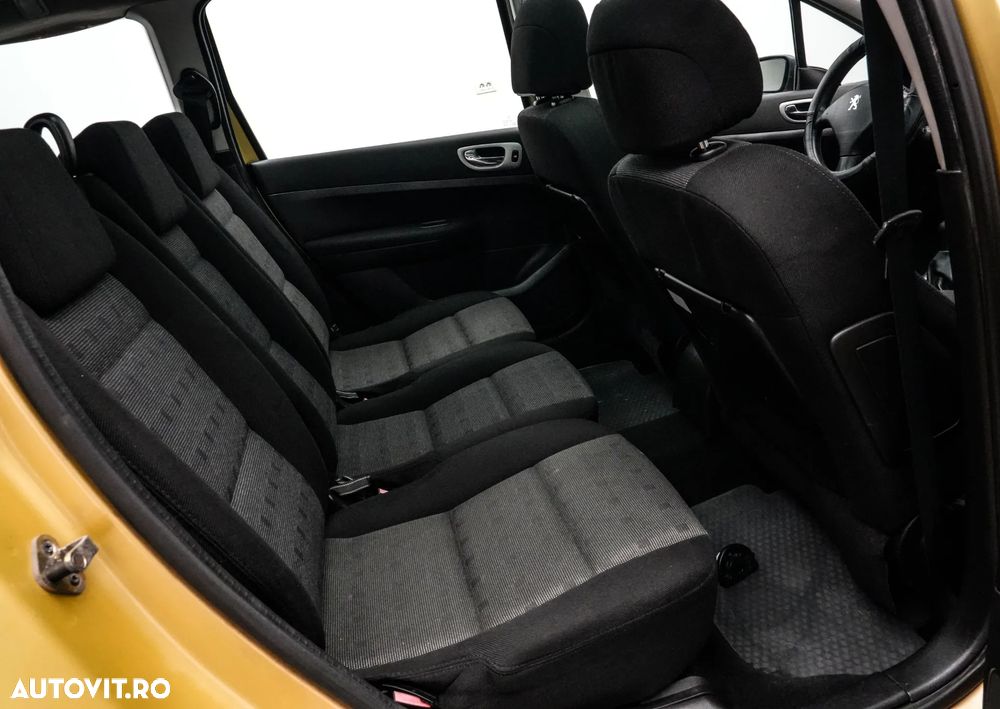 Peugeot 307 HDi SW 110 Premium - 14