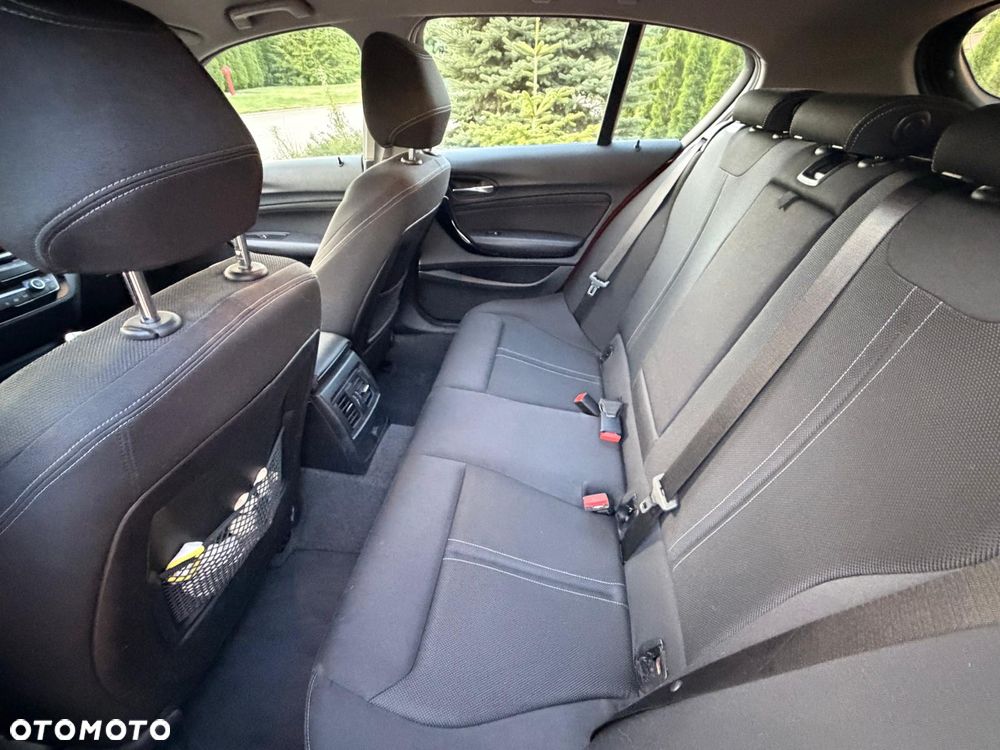 BMW Seria 1 120i GPF - 6