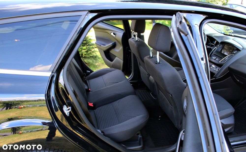 Ford Focus - 14