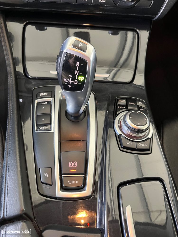 BMW 520 d xDrive Line Luxury Auto - 10