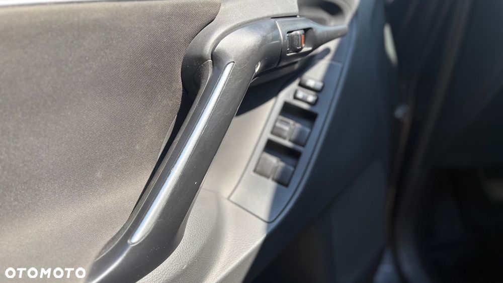 Toyota Verso 1.6 D-4D Active 7os - 10