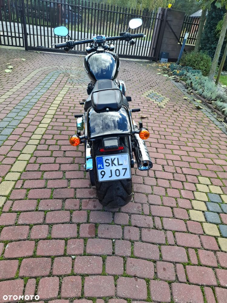 Harley-Davidson Softail Breakout - 6