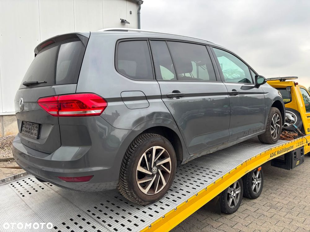 Volkswagen Touran 2.0 TDI SCR (BlueMotion Technology) DSG Highline - 21