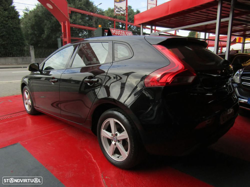 Volvo V40 2.0 D2 Kinetic - 6