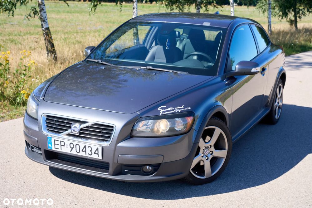 Volvo C30 2.0D Momentum - 1