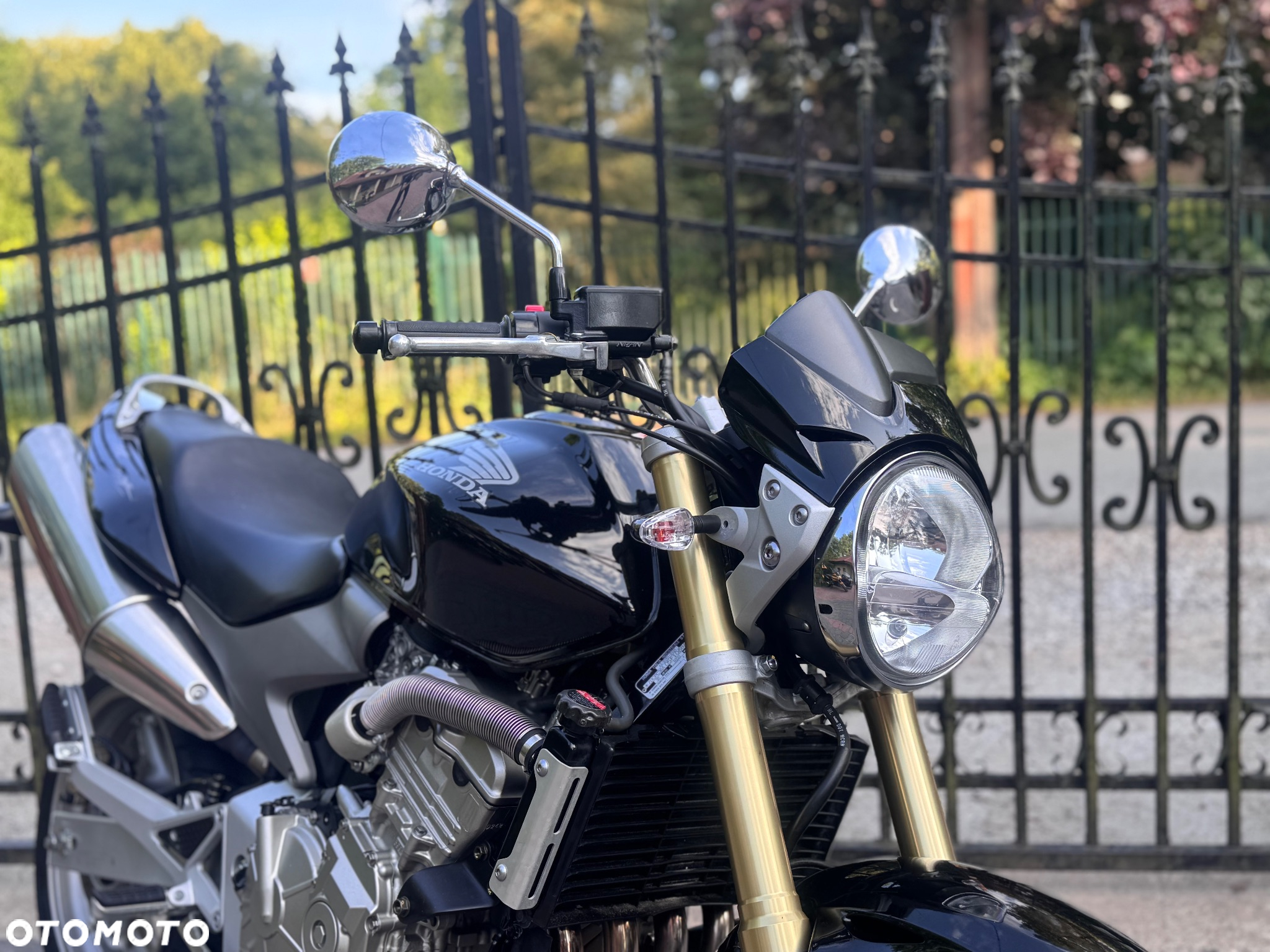 Honda CB - 11