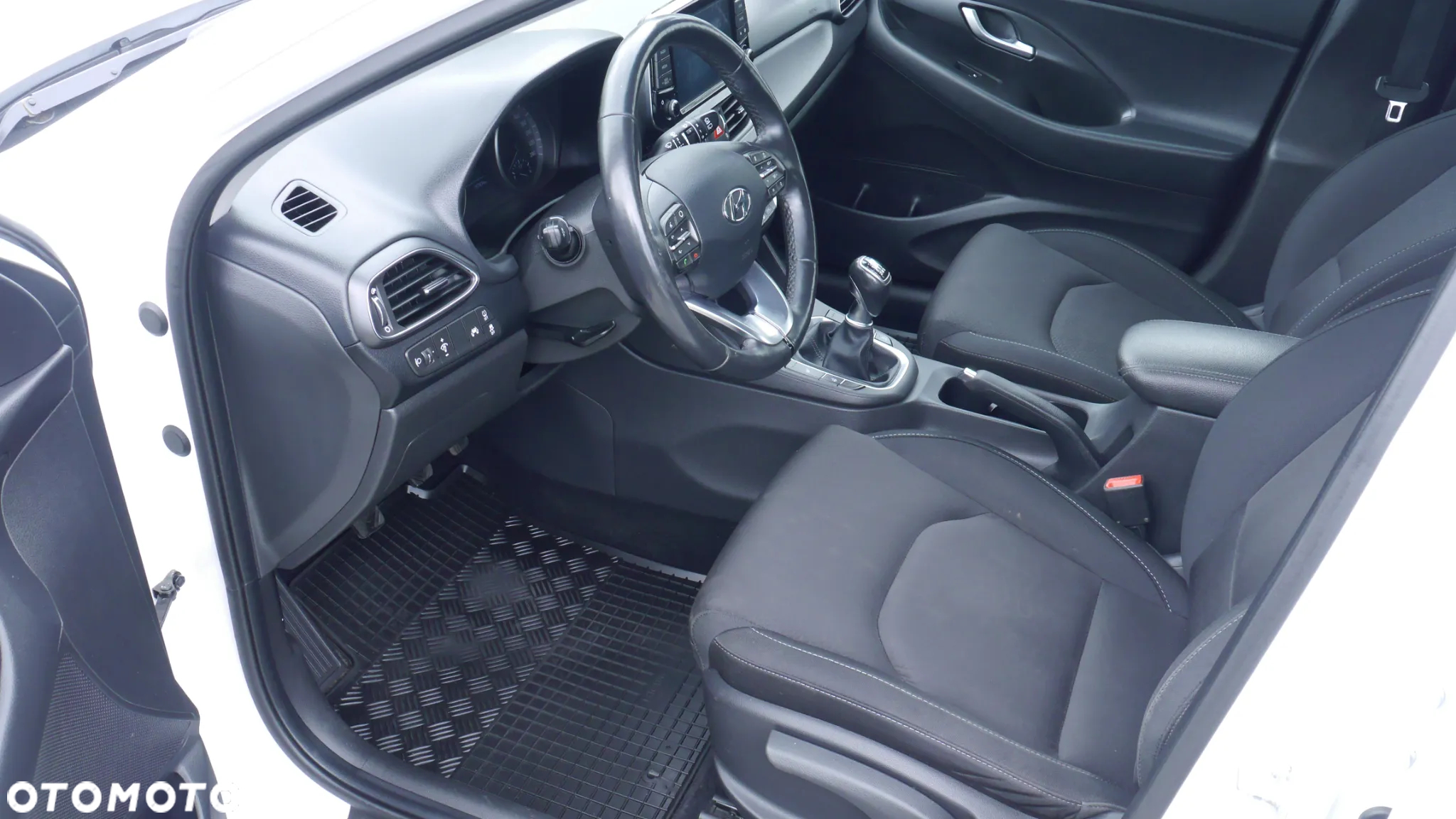 Hyundai i30 Kombi 1.6 CRDI Style - 22