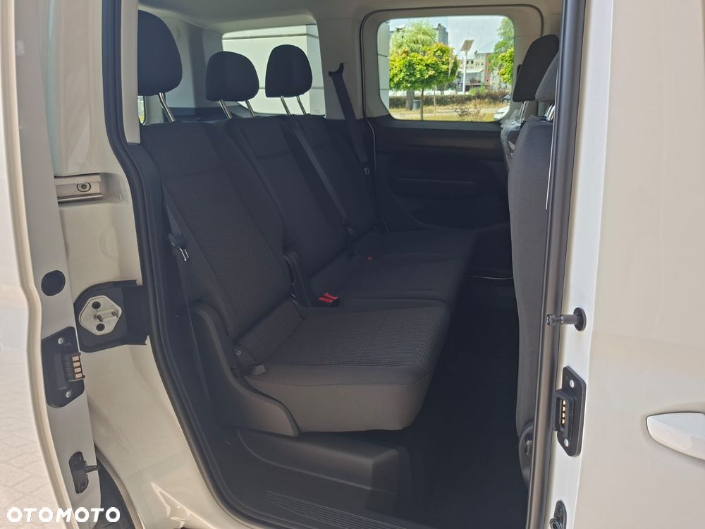 Volkswagen Caddy 5 osobowy, ciężarowy N1, 2,0 l TDI 102 KM, man.6 biegowa. - 12
