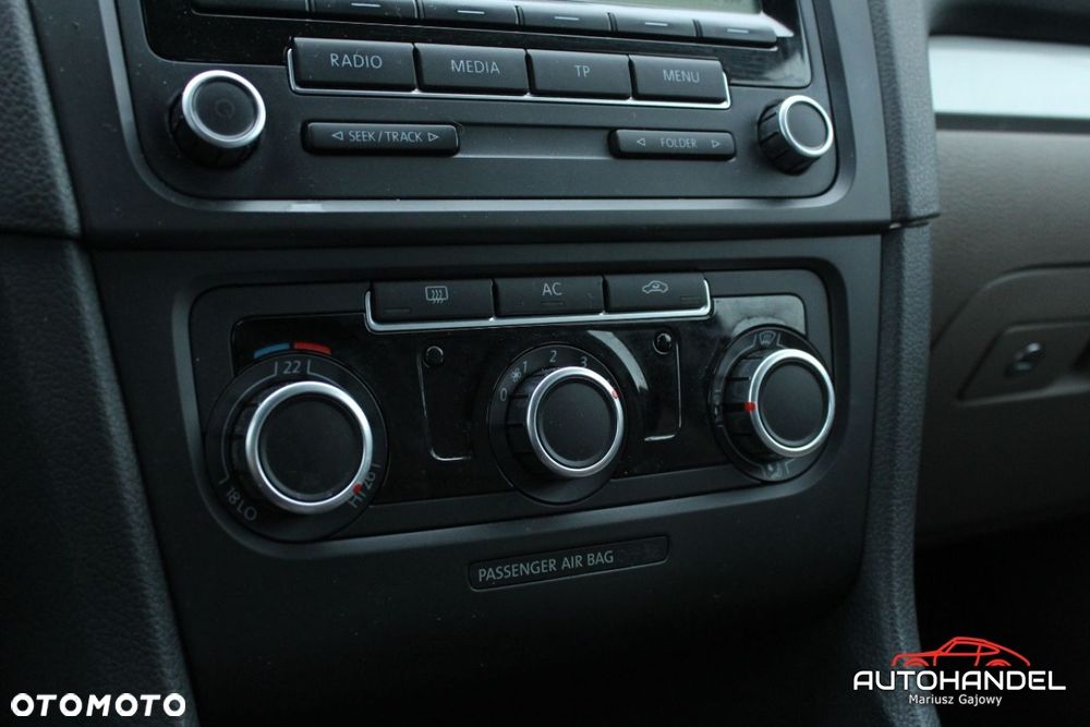 Volkswagen Golf - 13