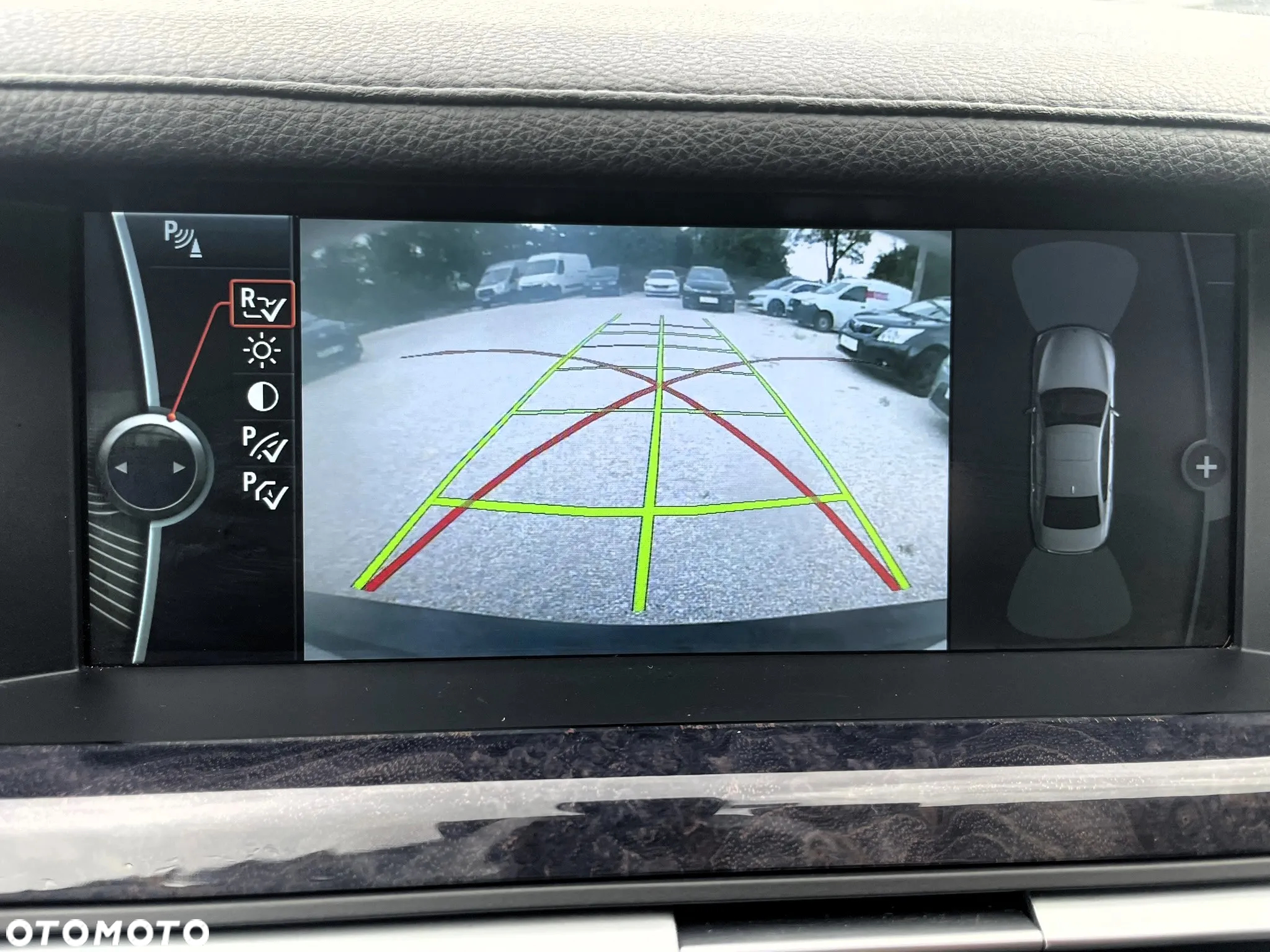 BMW Seria 7 750i - 27